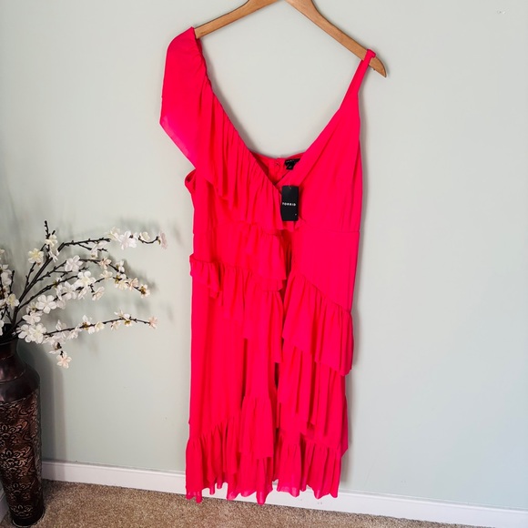 Torrid Midi Mesh Ruffle Surplice Dress NWT Size 3X - Picture 3 of 6